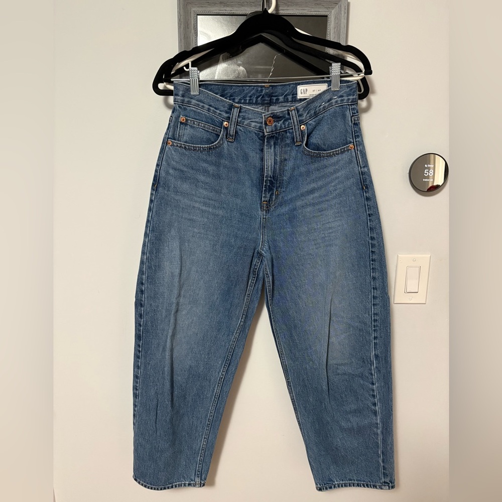 GAP Women's Classic High Rise Denim Jeans